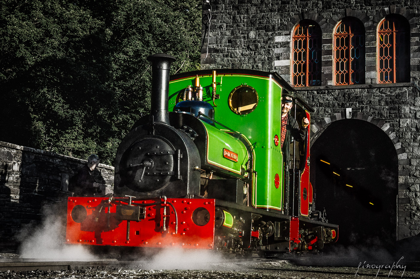 stream train